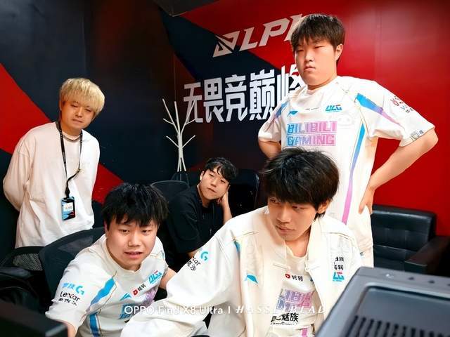 臂展上具备 臂展上具备