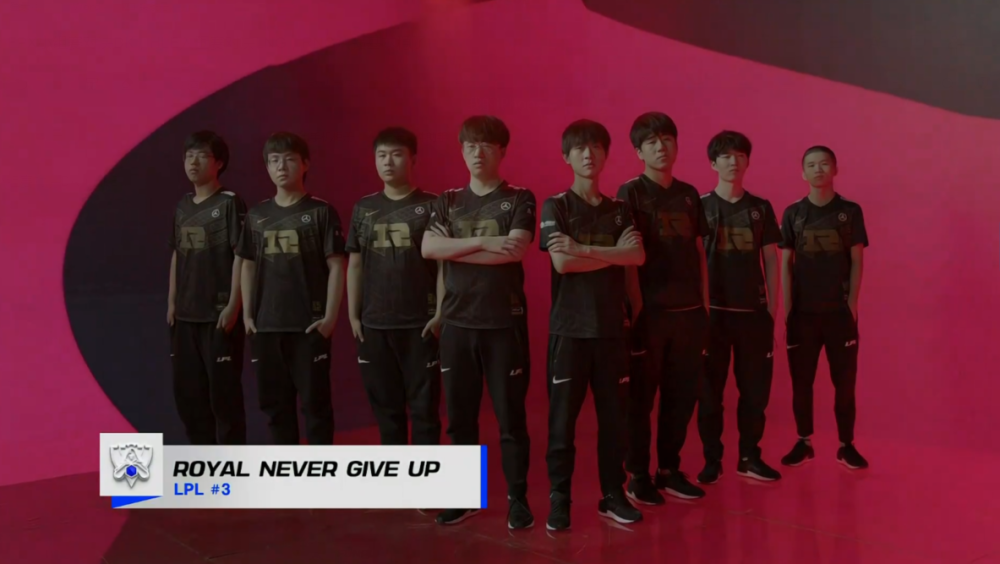 及观众互动 及观众互动