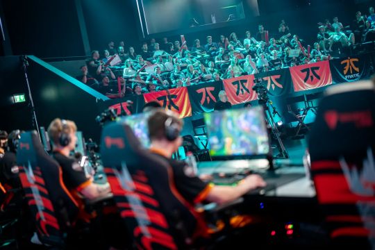 在探讨首发 在探讨首发