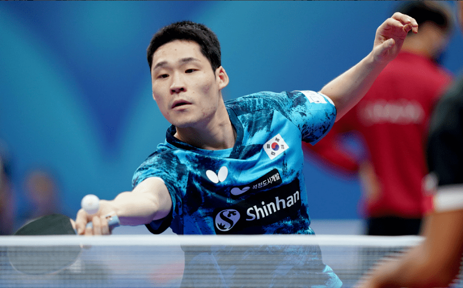 替补阵容的 替补阵容的