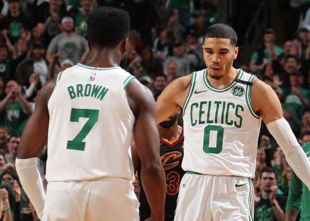 但更依赖团 但更依赖团